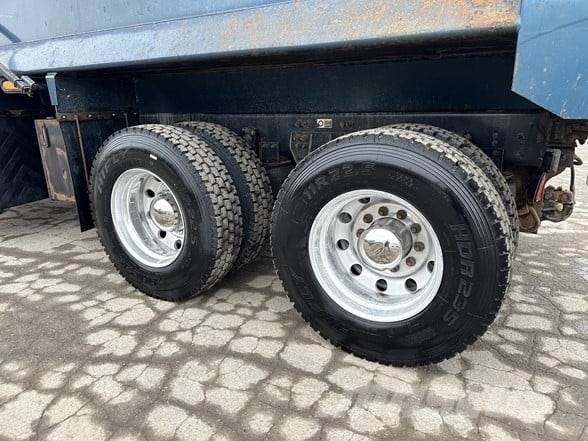 Kenworth T880 Tipper trucks