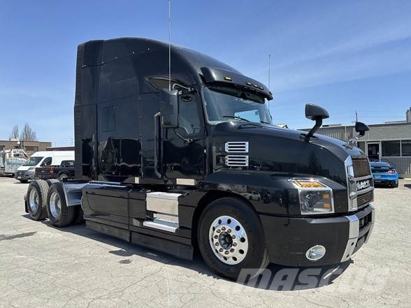Mack ANTHEM 64T Τράκτορες