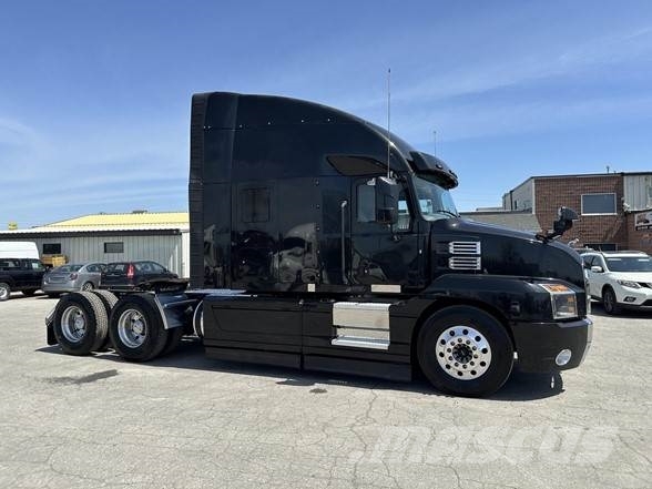Mack ANTHEM 64T Τράκτορες