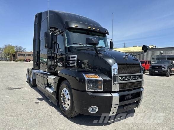 Mack ANTHEM 64T Τράκτορες
