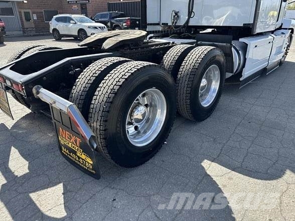 Mack ANTHEM 64T Τράκτορες