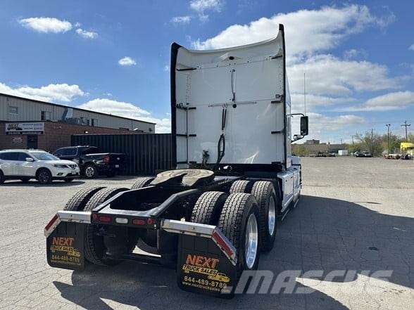 Mack ANTHEM 64T Τράκτορες