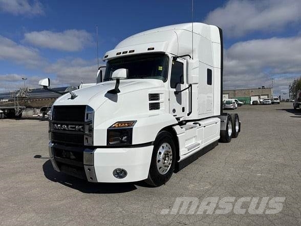 Mack ANTHEM 64T Τράκτορες