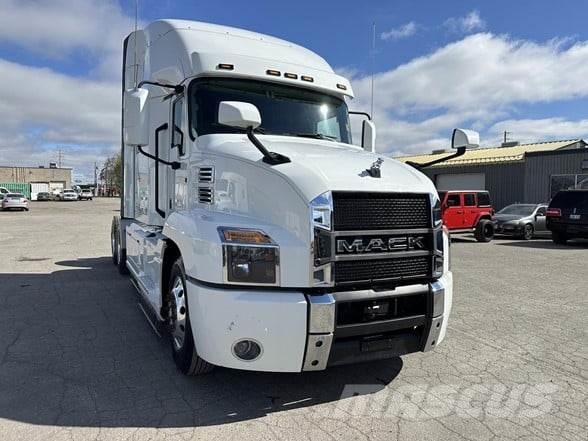 Mack ANTHEM 64T Τράκτορες