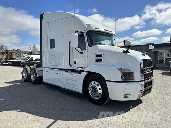 Mack ANTHEM 64T Τράκτορες