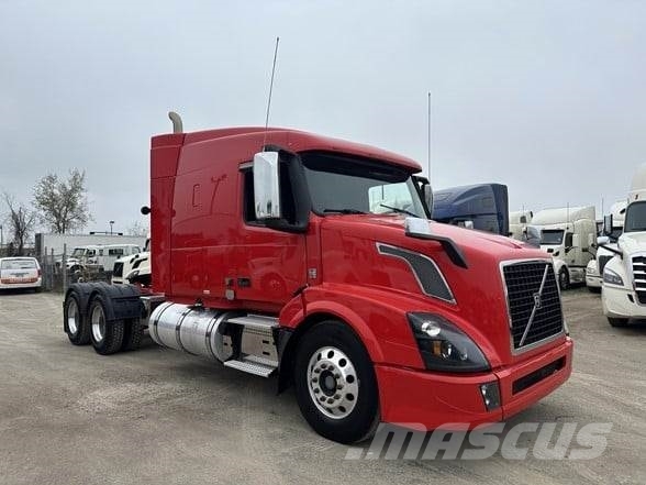 Volvo VNL64T630 Tegljači