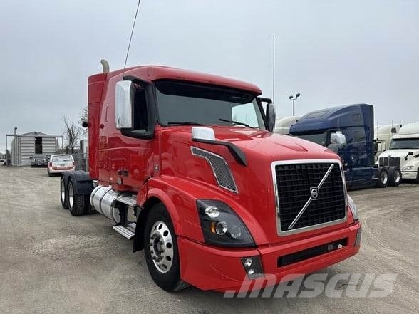 Volvo VNL64T630 Tegljači