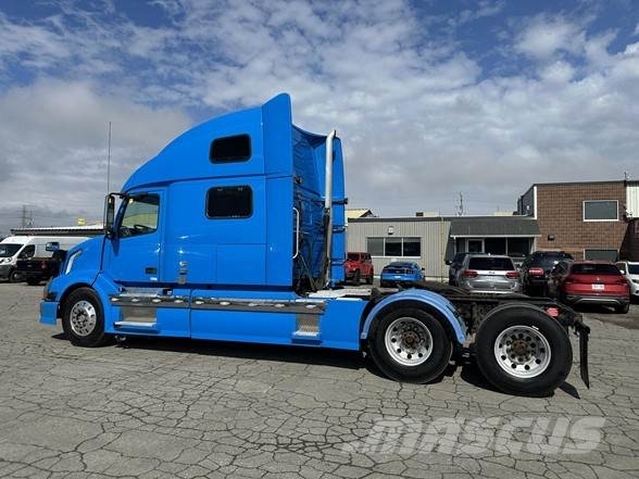 Volvo VNL64T780 Tegljači