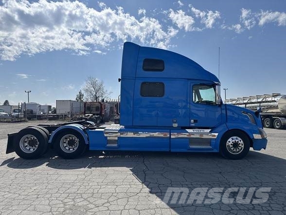 Volvo VNL64T780 Tegljači