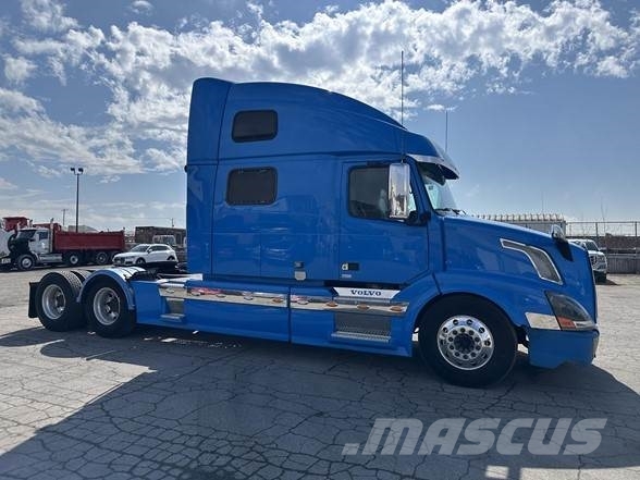 Volvo VNL64T780 Tegljači