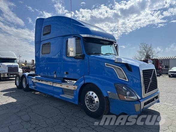 Volvo VNL64T780 Tegljači