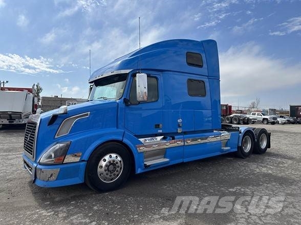 Volvo VNL64T780 Tegljači