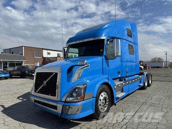 Volvo VNL64T780 Tegljači