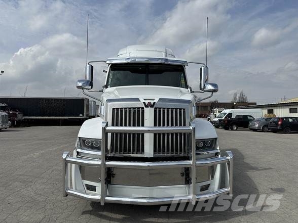 Western Star 5700XE Dragbilar