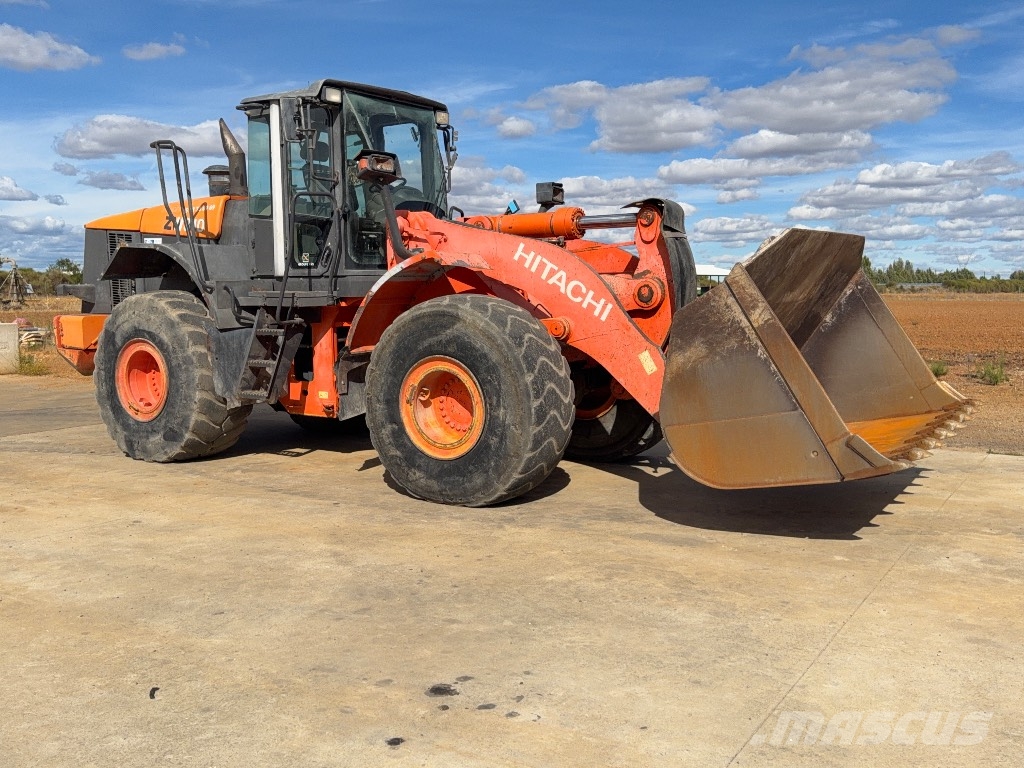 Hitachi ZW310 휠로우더