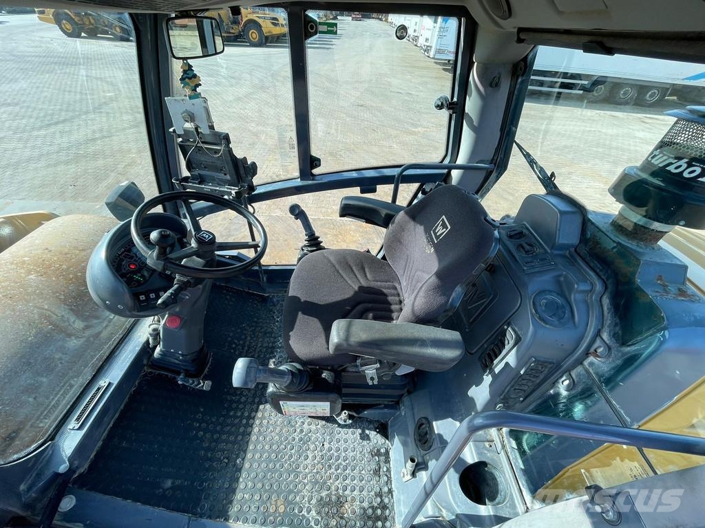 Hamm H13i 单轮压路机