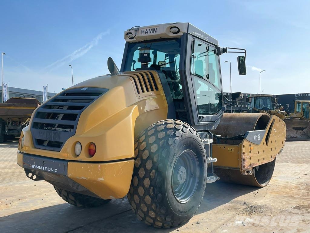 Hamm H13i مداحل أحادية الأسطوانة