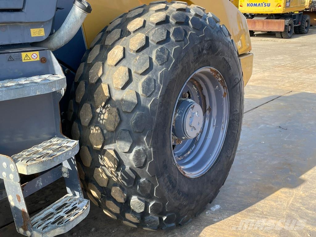 Hamm H13i 单轮压路机