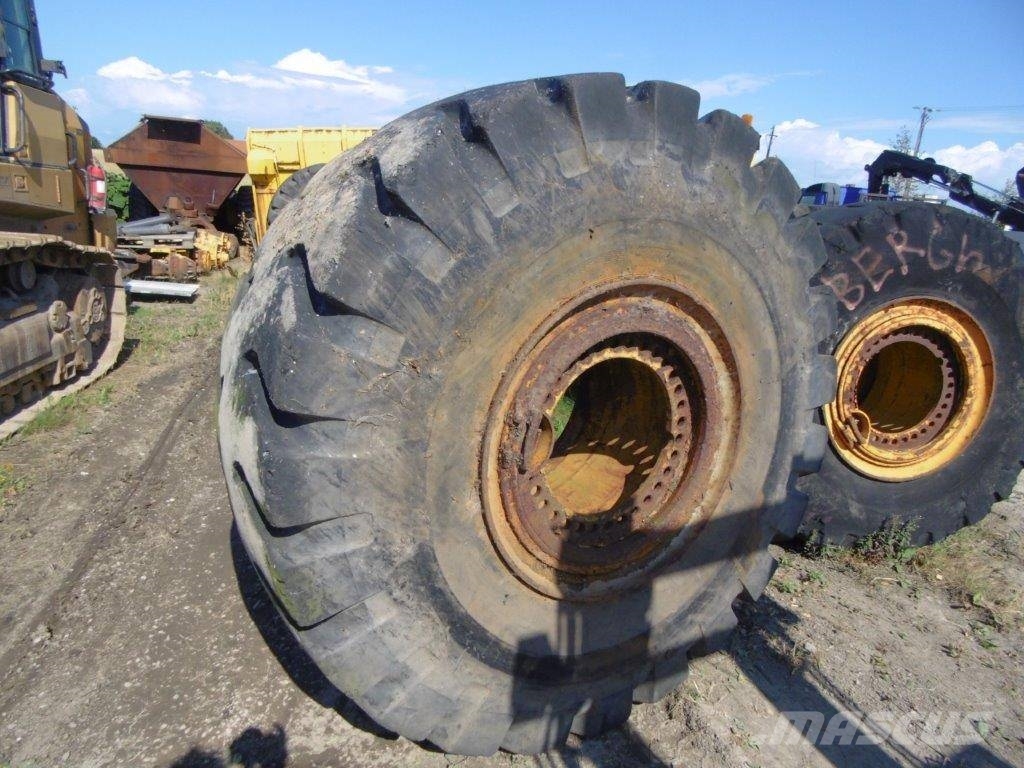 Däck 29,5X29 Muut