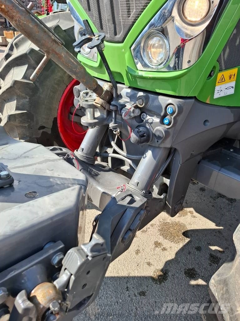 Fendt Fendt 828 ProfiPlus (new engine) + g.dubliai Трактори