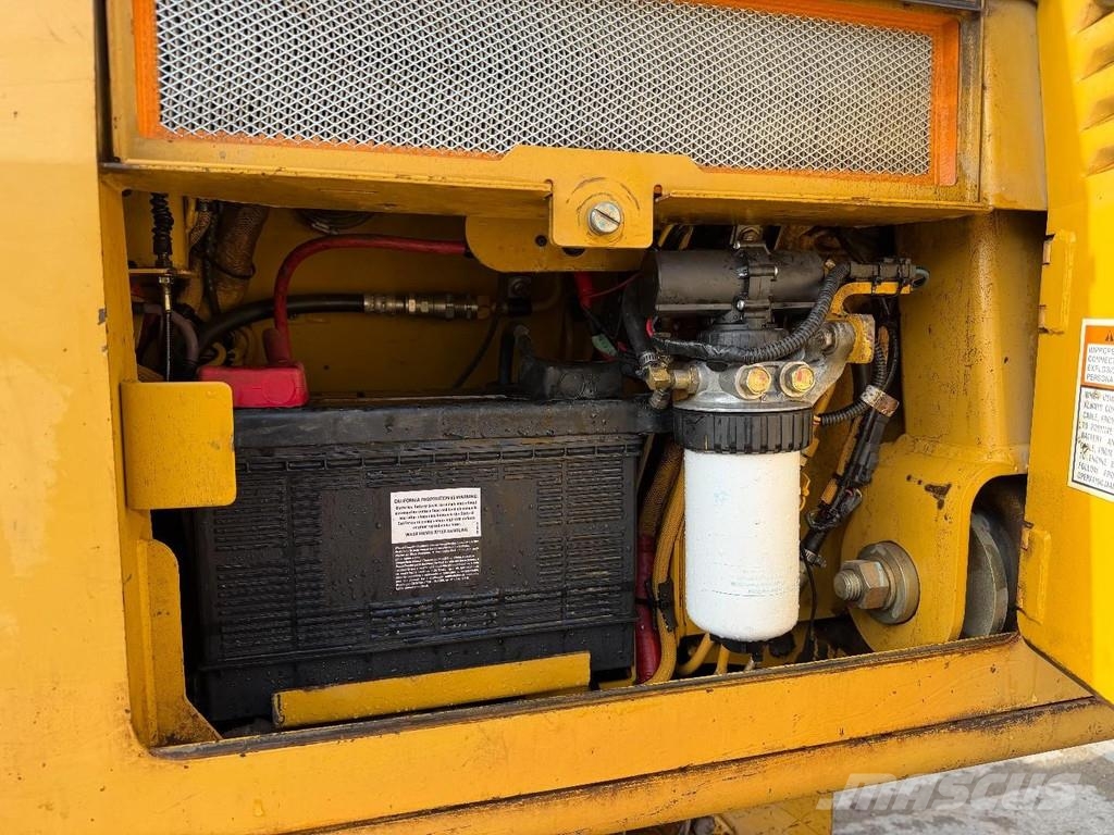 CAT D3G XL GPS Prepared - Ripper valve Kāpurķēžu buldozeri