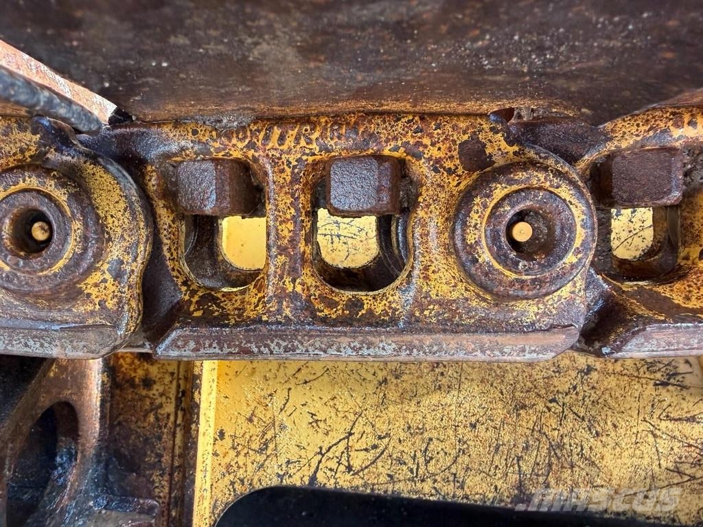CAT D3G XL GPS Prepared - Ripper valve Kāpurķēžu buldozeri