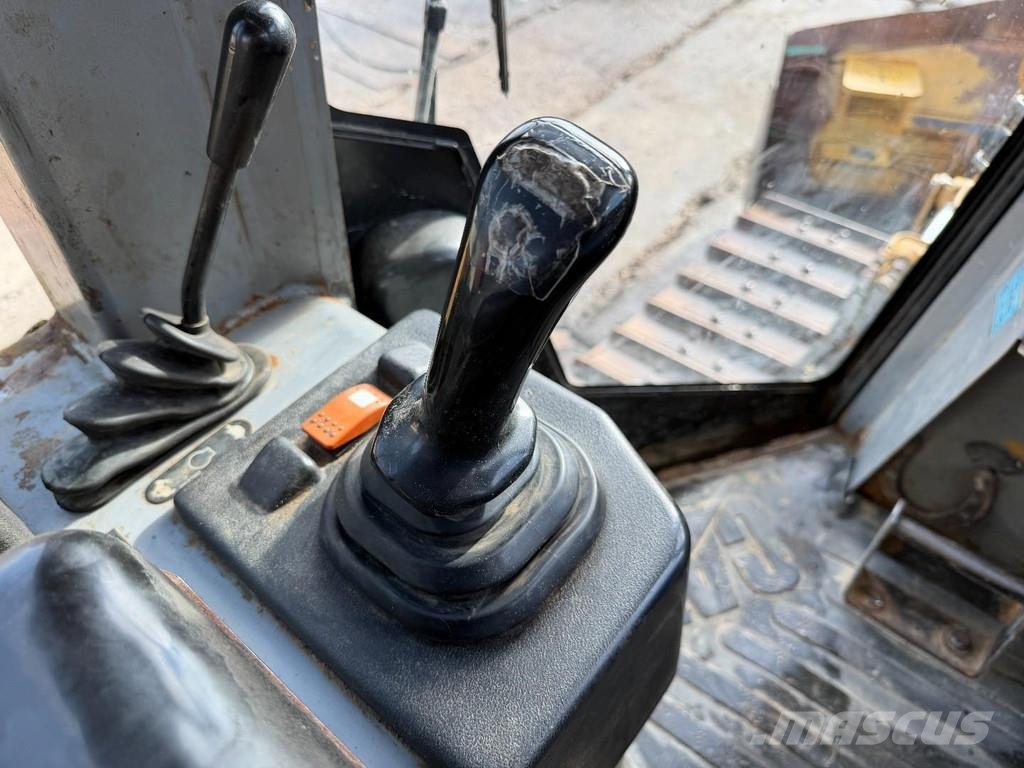 CAT D3G XL GPS Prepared - Ripper valve Kāpurķēžu buldozeri