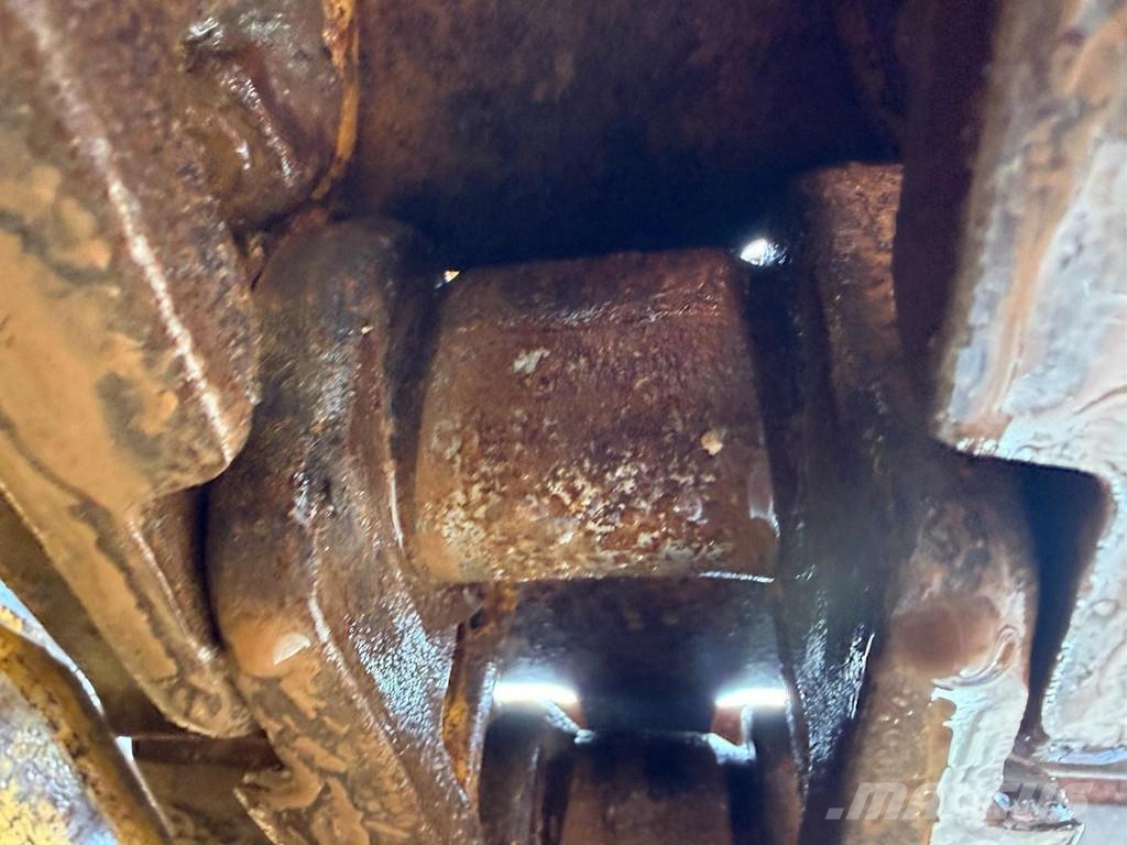 CAT D3G XL GPS Prepared - Ripper valve Kāpurķēžu buldozeri