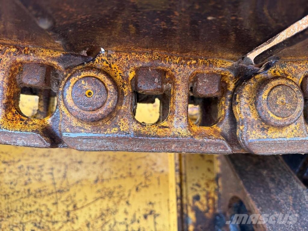 CAT D3G XL GPS Prepared - Ripper valve Kāpurķēžu buldozeri