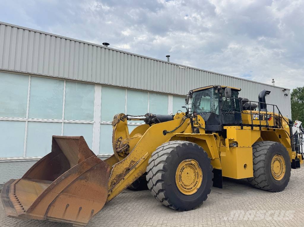CAT 988 K 2018 Колесни товарачи