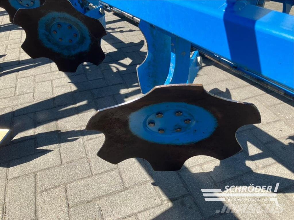 Lemken KARAT 9/500 K カルチベーター