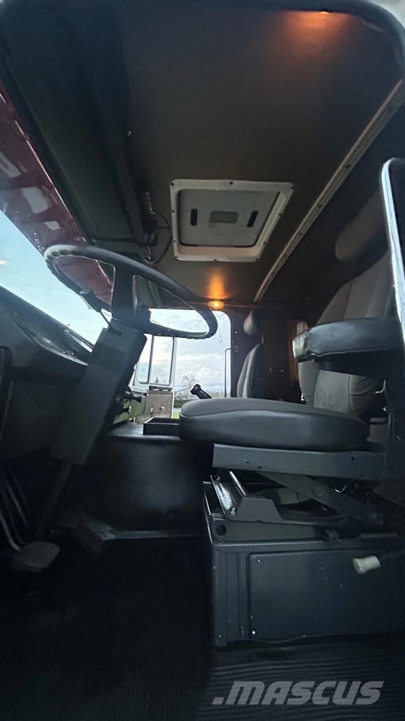 Scania LB141 V8 New condition | Restored | oldtimer | nl وحدات الجر