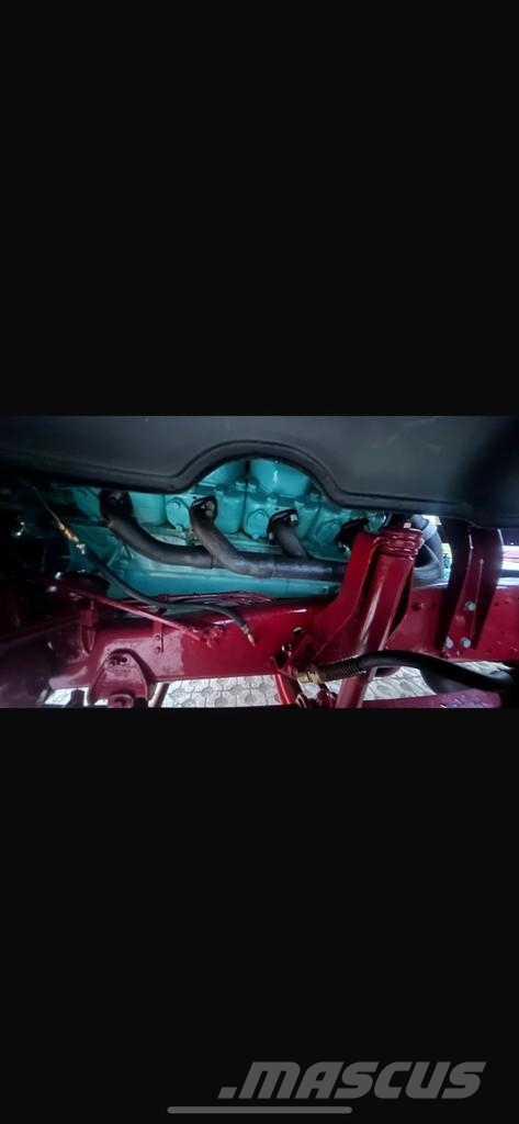 Scania LB141 V8 New condition | Restored | oldtimer | nl وحدات الجر