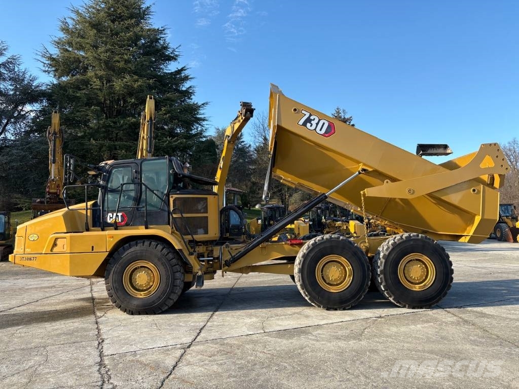 CAT 730 Midjestyrd dumper