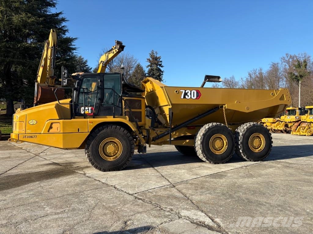 CAT 730 Midjestyrd dumper