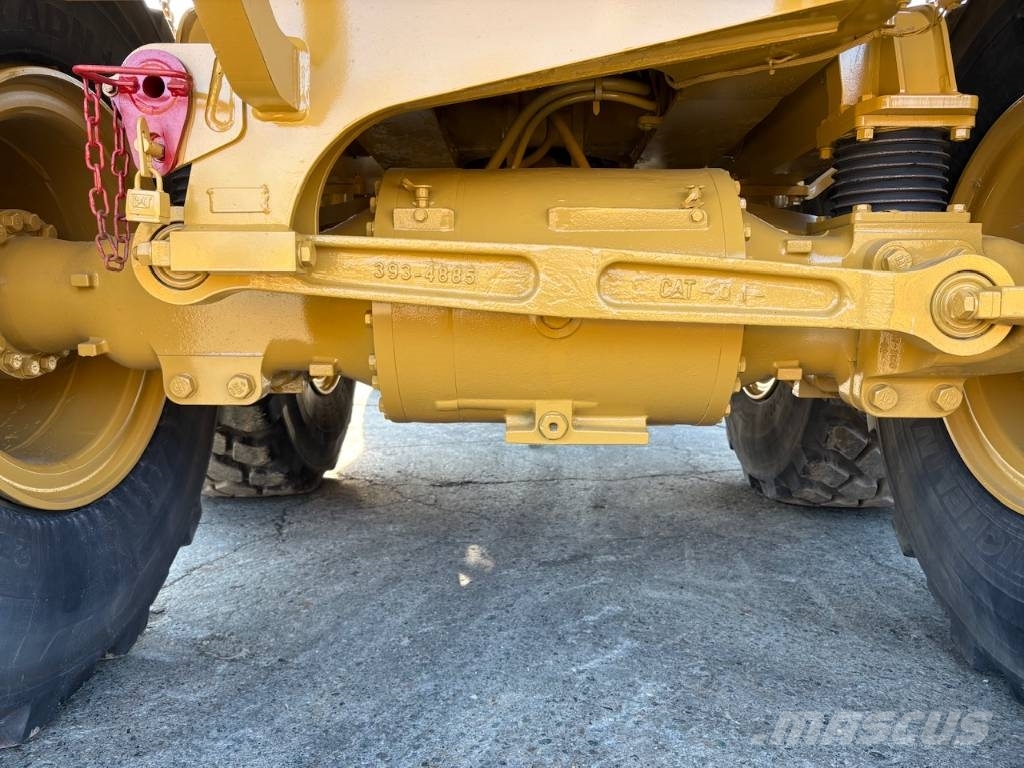 CAT 730 Midjestyrd dumper
