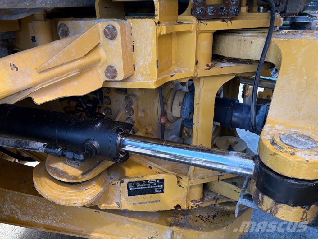 CAT 730 Midjestyrd dumper