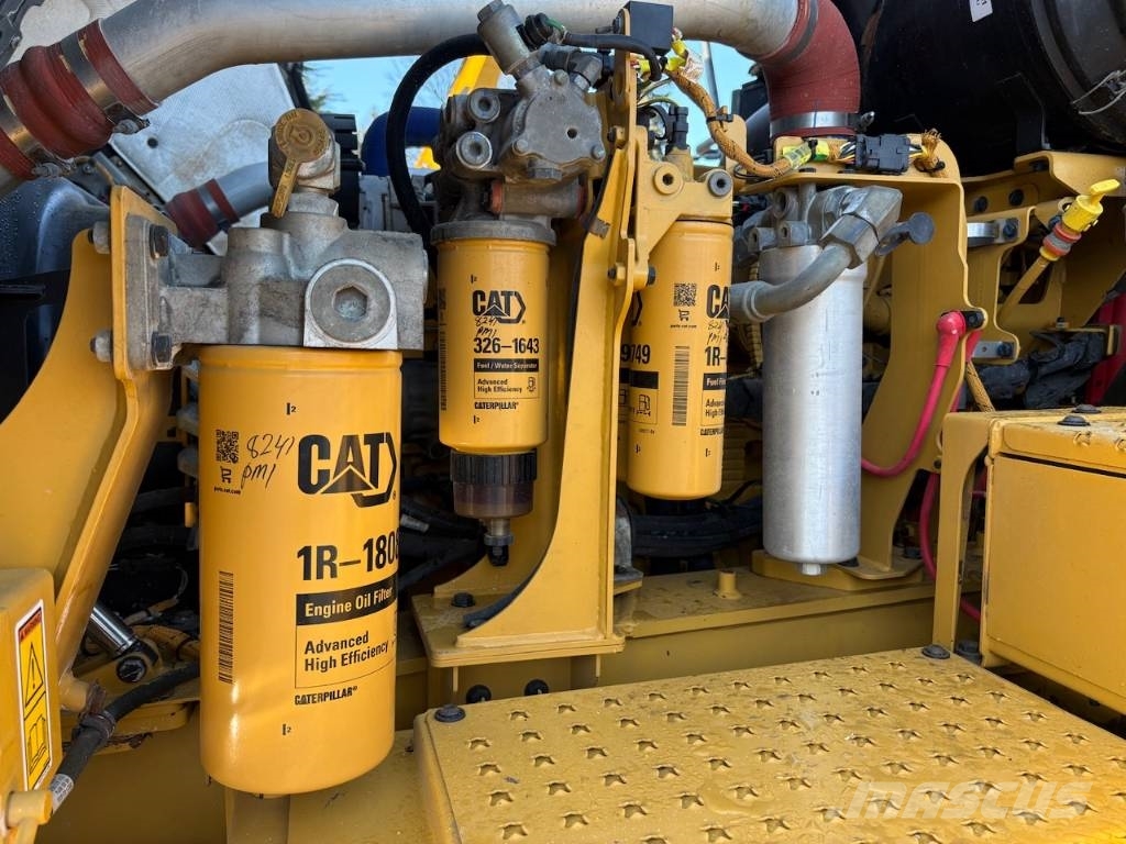 CAT 730 Midjestyrd dumper