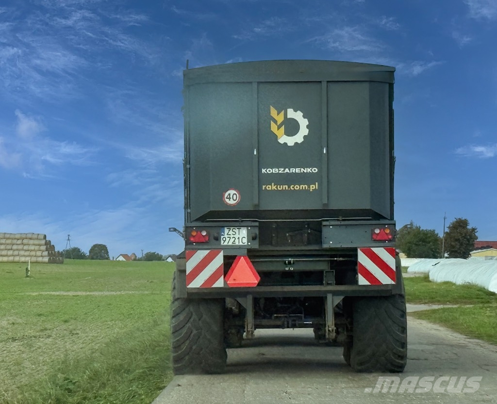 Kobzarenko Przyczepa ze ścianą przesuwną Rozrzutnik obornika Billenő Mezőgazdasági pótkocsik