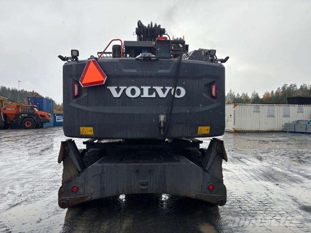 Volvo EW 220 W Tunnelpigger Escavadeiras especiais