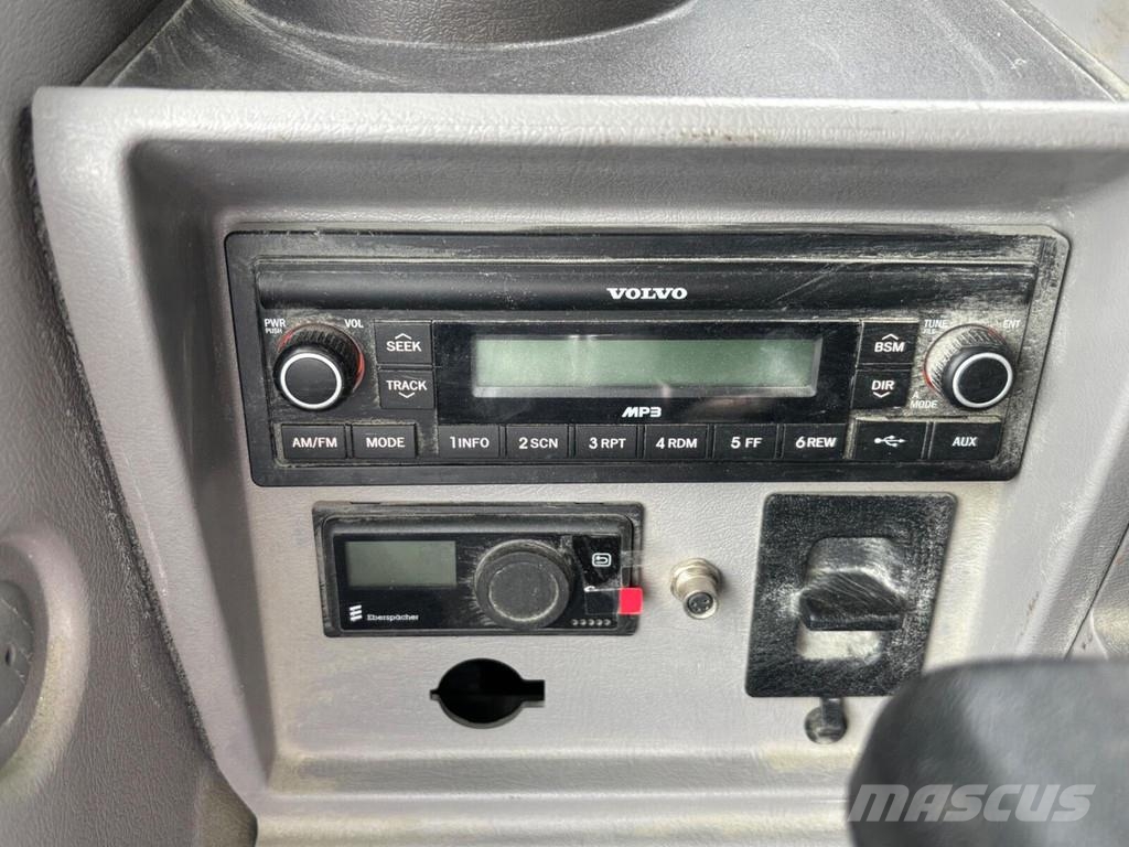 Volvo EW 220 W Tunnelpigger Escavadeiras especiais