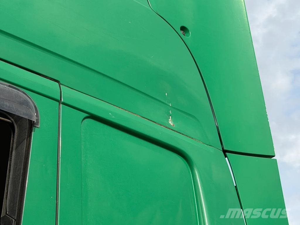 Scania R560 V8 6x2 Hiab 20T Haakarm Retarder *660 Tkm* Eu Rol kiper kamioni sa kukom za podizanje tereta