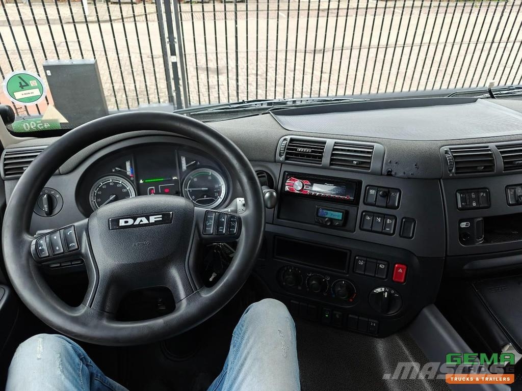 DAF CF 370 FA 4x2 Spacecab Euro6A - 7.7m sliding tarpa Camiones de caja de lona