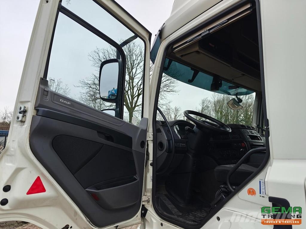 DAF CF 370 FA 4x2 Spacecab Euro6A - 7.7m sliding tarpa Camiones de caja de lona