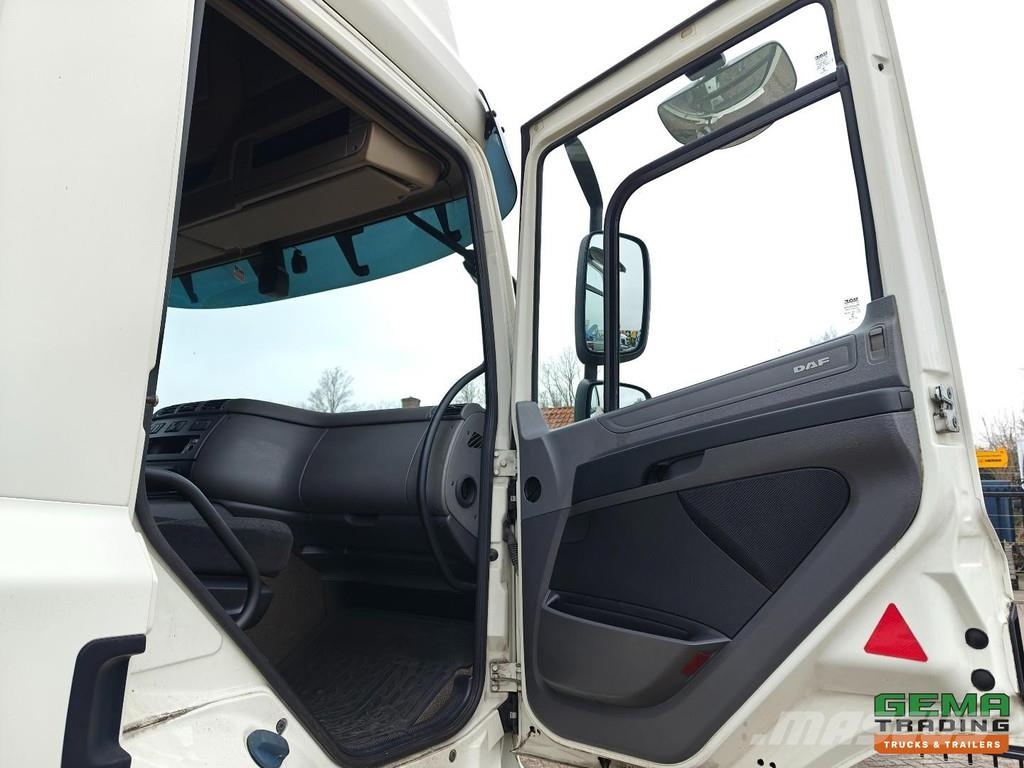 DAF CF 370 FA 4x2 Spacecab Euro6A - 7.7m sliding tarpa Camiones de caja de lona