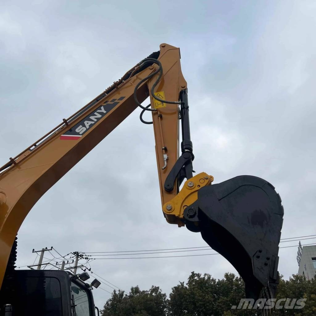Sany SY 135 C Kāpurķēžu ekskavatori