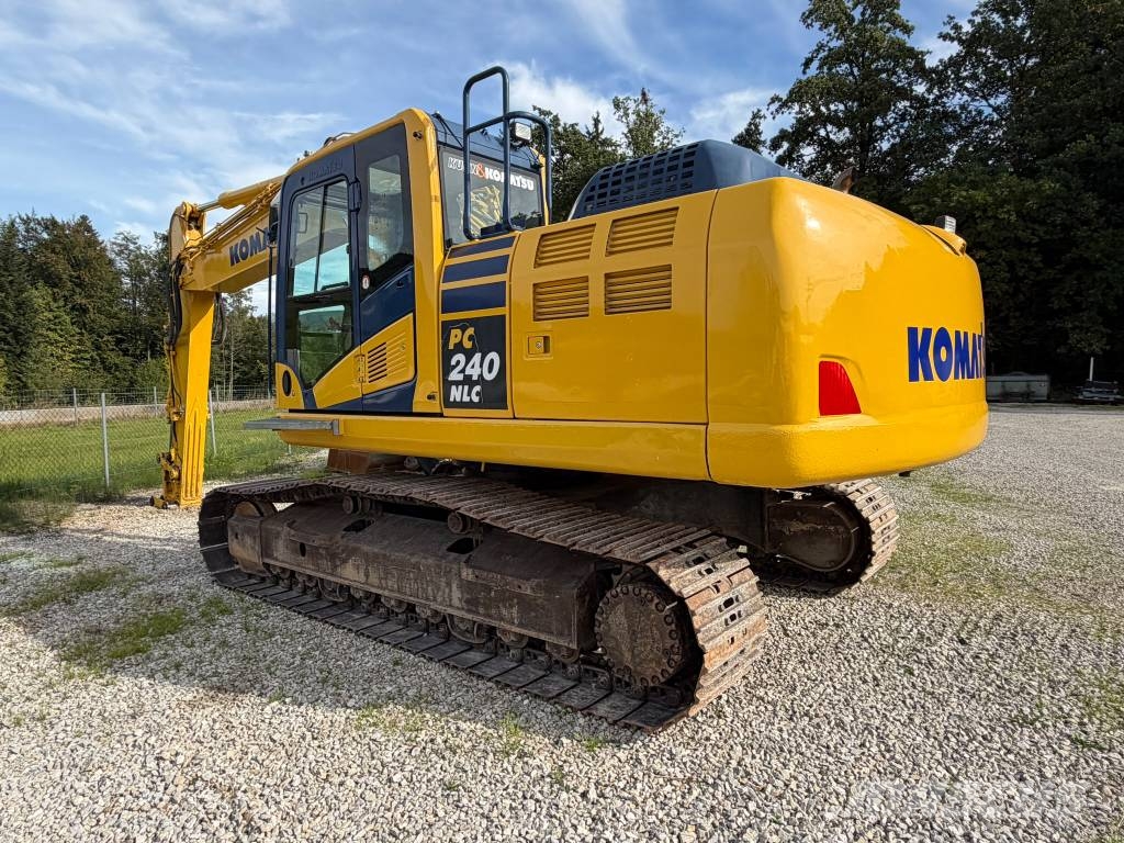 Komatsu PC 240 NLC-10K Bageri guseničari