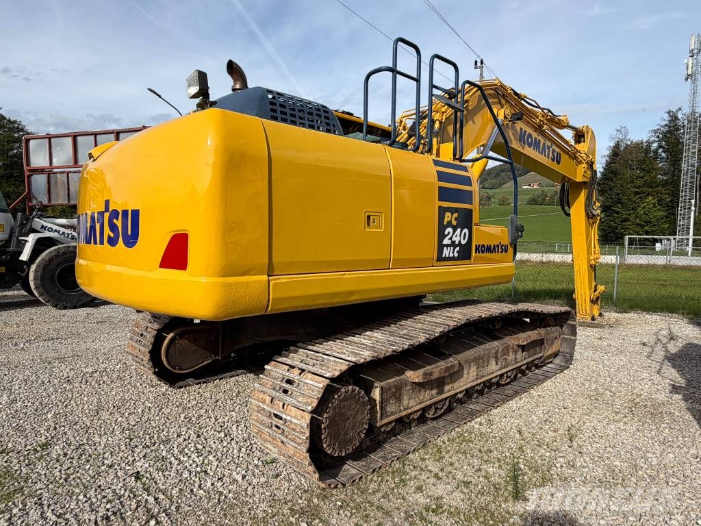 Komatsu PC 240 NLC-10K Bageri guseničari