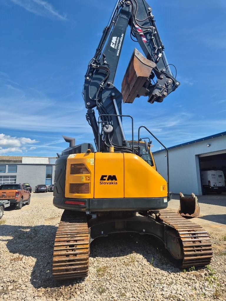 Hyundai HX 235 ALCR Escavadeiras de esteiras