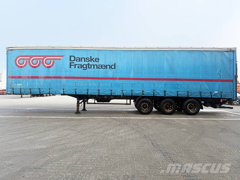 Kel-Berg 3 axle Curtainsider / Planenauflieger Tentinės puspriekabės